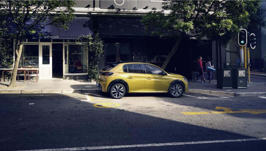  Peugeot 208 GT-Line 2019 года  (WW) (фото 34 из 56)